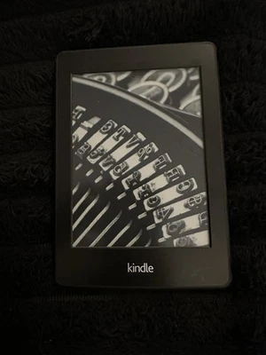 Kindle Paperwhite (6. Generation) – Top Zustand  - Bild 1 von 3