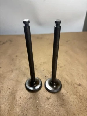 1928 Oldsmobile intake valves x2 Toledo 578 - Image 1 of 4