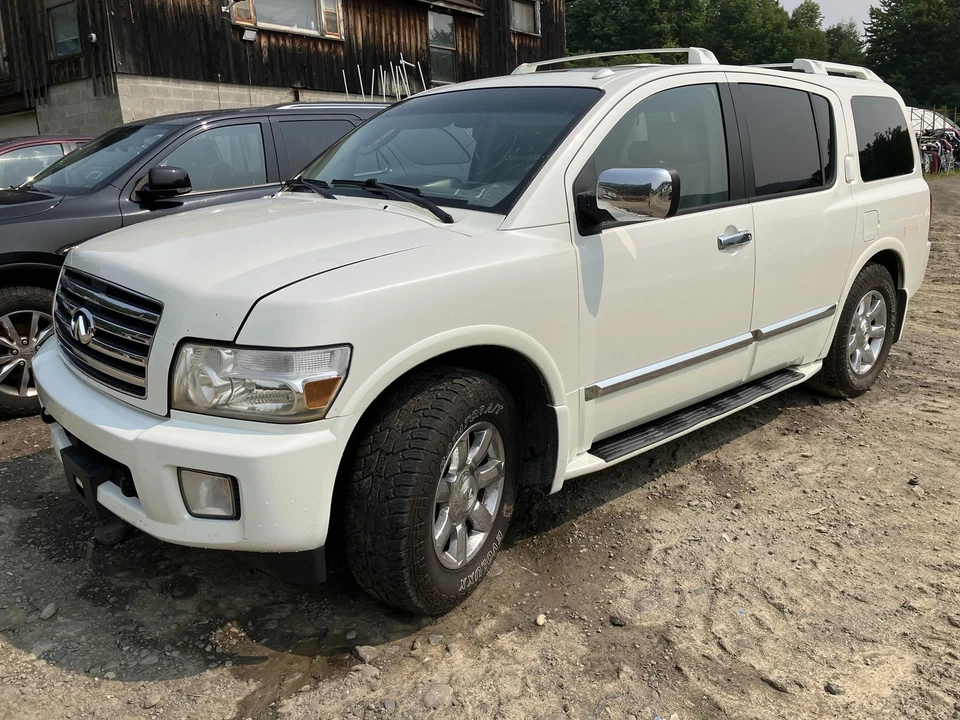 07 INFINITI QX56 Rear Bumper Reinforcement (REBAR ONLY) Foto 1 de 4