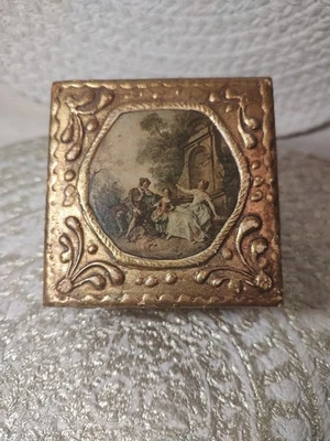 Italian Florentine 3"x3"  Intaglio Gold Gilt Felt Lined Beautiful Condition  - Image 1 of 4