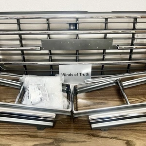 Land Cruiser 60 61 62  Radiator Grill HJ61V HJ60V FJ62G FJ62V 80-89 New - Picture 1 of 7