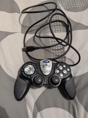 Saitek P2500 Rumble Force PC USB Game Pad Retro Controller Windows 98 ME 2000 XP - Image 1 of 2