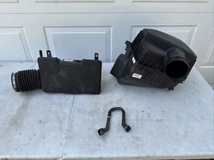 20-24 CHEVY SILVERADO 2500 3500 20-22 SIERRA 6.6L GAS AIR CLEANER AIR BOX OEM - Bild 1 von 22