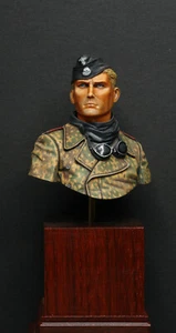 SS Panzer Crew Zweiter Weltkrieg junge Miniaturen YM1806 -PRO GEBAUT 180 mm - Bild 1 von 4