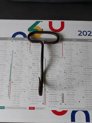 ANCIEN CROCHET A BALLES DE PAILLE - Photo 1/4