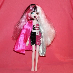Poupée Bratz / Bratzillaz Cloetta Spelletta Glam Mattel - Picture 1 of 5