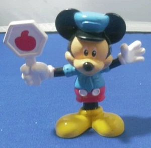 2013 Mattel Disney Mickey Mouse Bus Driver PVC Figure Bends at Waist - Picture 1 of 4