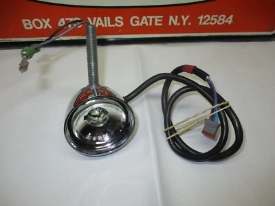 HARLEY-DAVIDSON SOFTAIL FATBOY HERITAGE CLASSIC 114 TURN SIGNAL LIGHT FRONT Foto 1 de 2