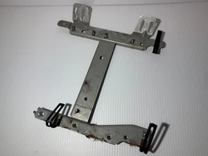 MAZDA RX7 FC 1986-1991 OEM ECU SOPORTE DE MONTAJE - Imagen 1 de 3
