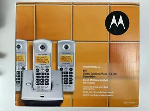 Motorola E51 telefono cordless digitale - 5,8 GHz espandibile 3 telefoni MD7151-3 - Foto 1 di 10