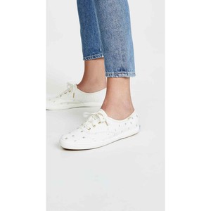 polka dot tennis shoes