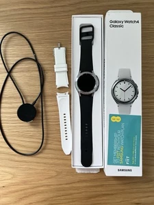 Black Samsung Galaxy Watch 4 Classic 42mm PARTS ONLY - Zdjęcie 1 z 14