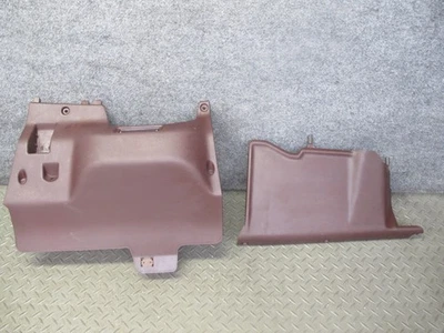 86-89 TOYOTA SUPRA MA70L CONJUNTO PANEL DE AJUSTE INFERIOR DELANTERO IZQUIERDO Y DERECHO GRANATE OEM Foto 1 de 4