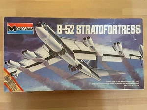 B-52 Stratofortress – 1:72 Plastikmodell – NEU / OVP – Militärflugzeug - Bild 1 von 7