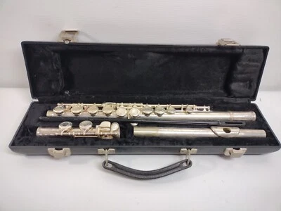 Kohlert Silver Plated Flute 76606 Pre-owned Appears In Very Good Condition - Image 1 of 4