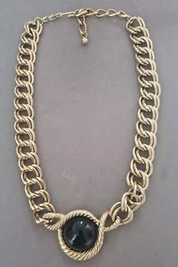 Gorgeous Trifari gold tone black lucite gold tone chunky runway necklace - Picture 1 of 5