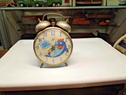 Charlie the Tuna Alarm Clock 4" glass 1969 Cover