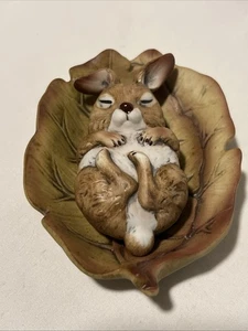 Harvey Knox Sleeping Baby Bunny Rabbit on Leaf Hand Painted Porcelain 4" - Picture 1 of 11
