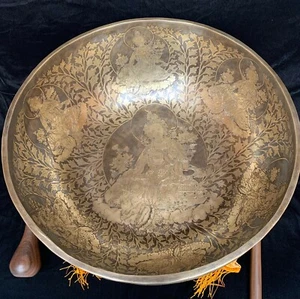 Masterpiece Seven-Metal Green Tara Singing Bowl Set - Picture 1 of 10