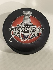 Evgeny Kuznetsov Signed 2018 Stanley Cup Champs Capitals Puck Beckett BAS COA a - Picture 1 of 2
