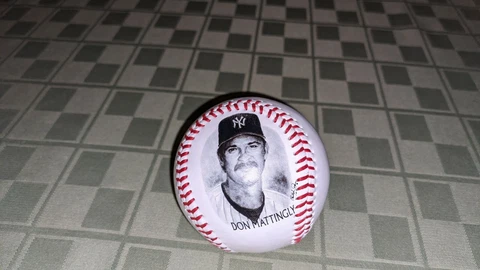 Don Mattingly New York Yankees 1996 Burger King Baseball Cover