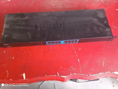 TRENDnet  (TEG-S16g) 16-Ports Rack-Mountable Switch - Image 1 of 3