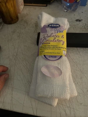 Dr Scholls Women Diabetes Circulatory Ankle Socks Size 8-12 2 Pair White - Image 1 of 4