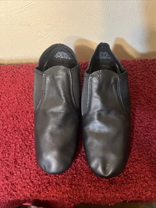Womans Capezio EJ2A Black Leather Slip-On Jazz Shoes Size 12 Split Sole Dance - Picture 1 of 15