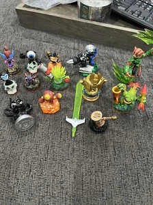 Lot of 13 Mixed Activision SkyLanders Action Figures - Picture 1 of 7