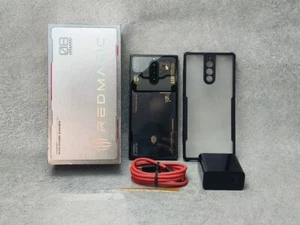 ZTE nubia RedMagic 8 Pro 6.8" 50MP SSnapdragon 8 Gen 2 12+256GB unlocked - Afbeelding 1 van 7
