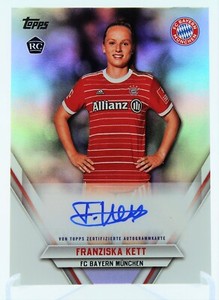 Topps FC Bayern Munich Team Set 2022/2023 - Autograph Franziska Kett Car