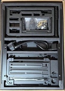 Official FormD T1 v2.1 Anodized Black with CNC Anodized Panels - Afbeelding 1 van 22