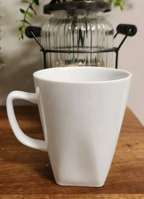 Taza de café con fondo cuadrado blanco 4 LODEN BETTER HOMES and JARDENS NUEVA  Foto 1 de 4