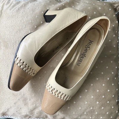 Women Good condition Yves Saint Laurent beige 36 Size Luxury Classic Paris - Image 1 of 4