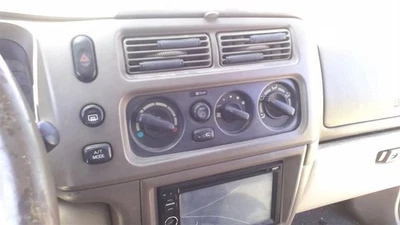 Контроль температуры спереди США подходит для 00-04 MONTERO SPORT 30194927 - Изображение 1 из 4