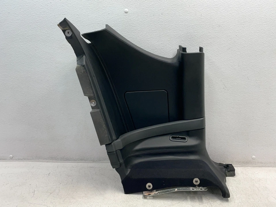 Cubierta de cuarto de conductor trasero izquierdo Lotus Evora 2010-2014 borde de panel negro 1612 OEM Foto 1 de 4