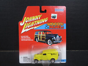 2002 Johnny Lightning Woodys & Panels '33 Willys  Panel Van  1:64th Stock # 218