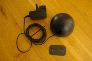 Bang and Olufsen BeoCom 2 Wall Charger Fully Working with Wall Fixing Plate - Picture 1 of 7