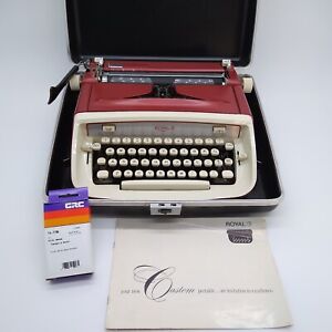 Vintage Royal Custom Rare Cursive Typeset Typewriter W/ Case Line Meter