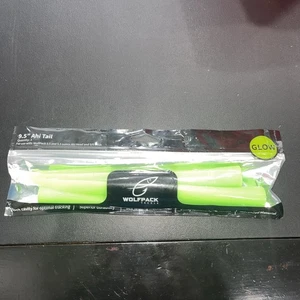 Wolfpack Tackle 9.5” Ahi Tail verde brillante paquete de 3 nuevos - Imagen 1 de 5