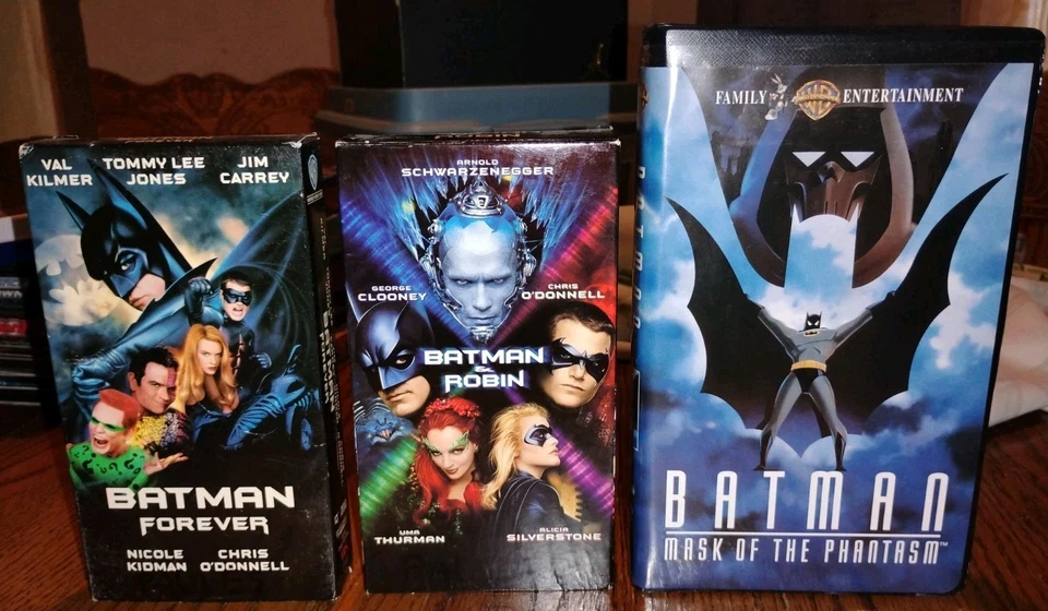 Batman VHS Lot - Batman mask of the phantasm, Batman & Robin,  Batman Forever Foto 1 de 4