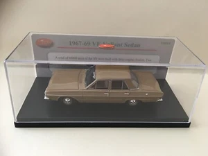 1/43 TRAX TRR61 - 1967-69 VE Valiant Sedan – Brown - Picture 1 of 7