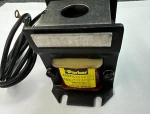 Parker 69728-01 69729-01 Solenoid Coil Assembly 110/120VAC CL284 Decco Pneumatic - Picture 1 of 9