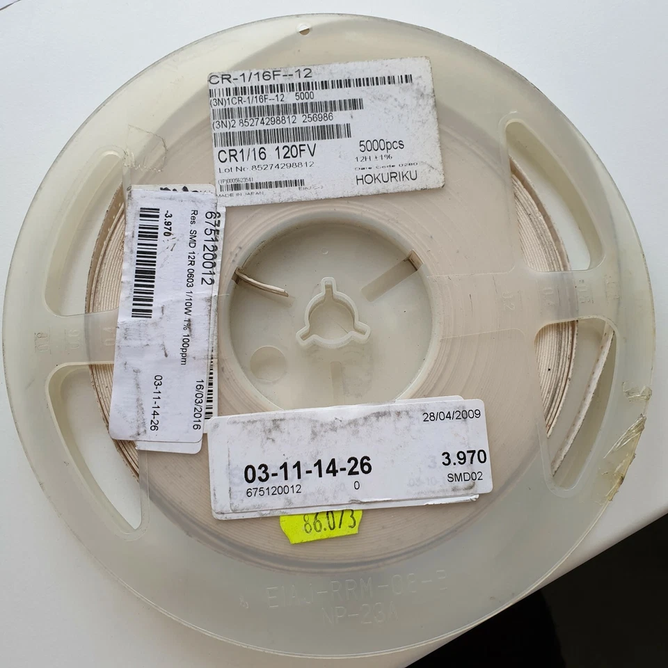 RESISTENCIA 10x12R 1/10W 1% 100PPM SMD HOKURIKU. (R344) CA394U3900F230721 Foto 1 de 1