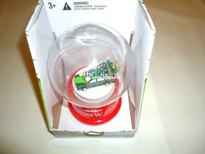 National Lampoons Christmas Vacation Snow Globe. Plays 5 Different Holiday Songs - Picture 1 of 2