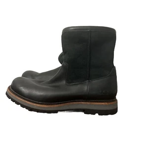 UGG Australia Polson wasserdichte Stiefel Herren 11 schwarz Leder Wildleder gefüttert gebraucht, in einwandfreiem Zustand - Bild 1 von 11