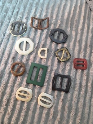 12 diapositivas vintage de hebilla de cinturón/bufanda de plástico decorativo 2 Checoslovaquia madreperla Foto 1 de 4