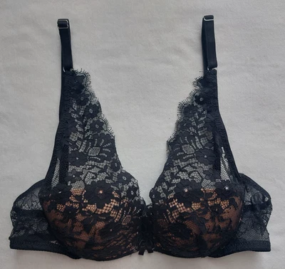 NUEVO Sujetador de Encaje Intimissimi Modelo Elena Negro y Desnudo 34B (Reino Unido y Estados Unidos)/75B (UE) Foto 1 de 4