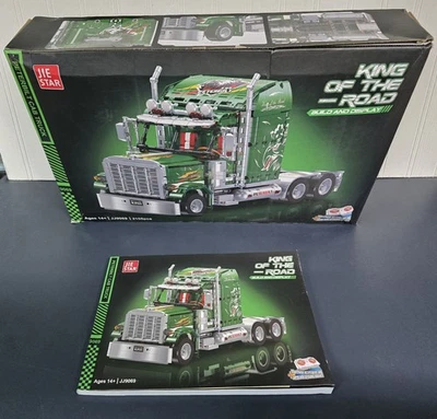 JieStar JJ9069 RC Building Block Brick Green Peterbilt Semi Toy Truck 2105pc NIB - Image 1 of 4