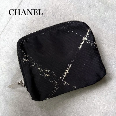 Chanel Antigua Línea de Viaje Estuche para Monedas Mini Bolsa Cartera Marca de Coco Logo Negro Nylon Foto 1 de 4